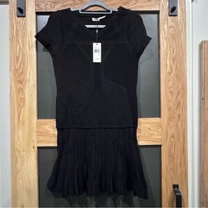 Leon Max Limited Edition Black Pleated Dress NWT Size Medium